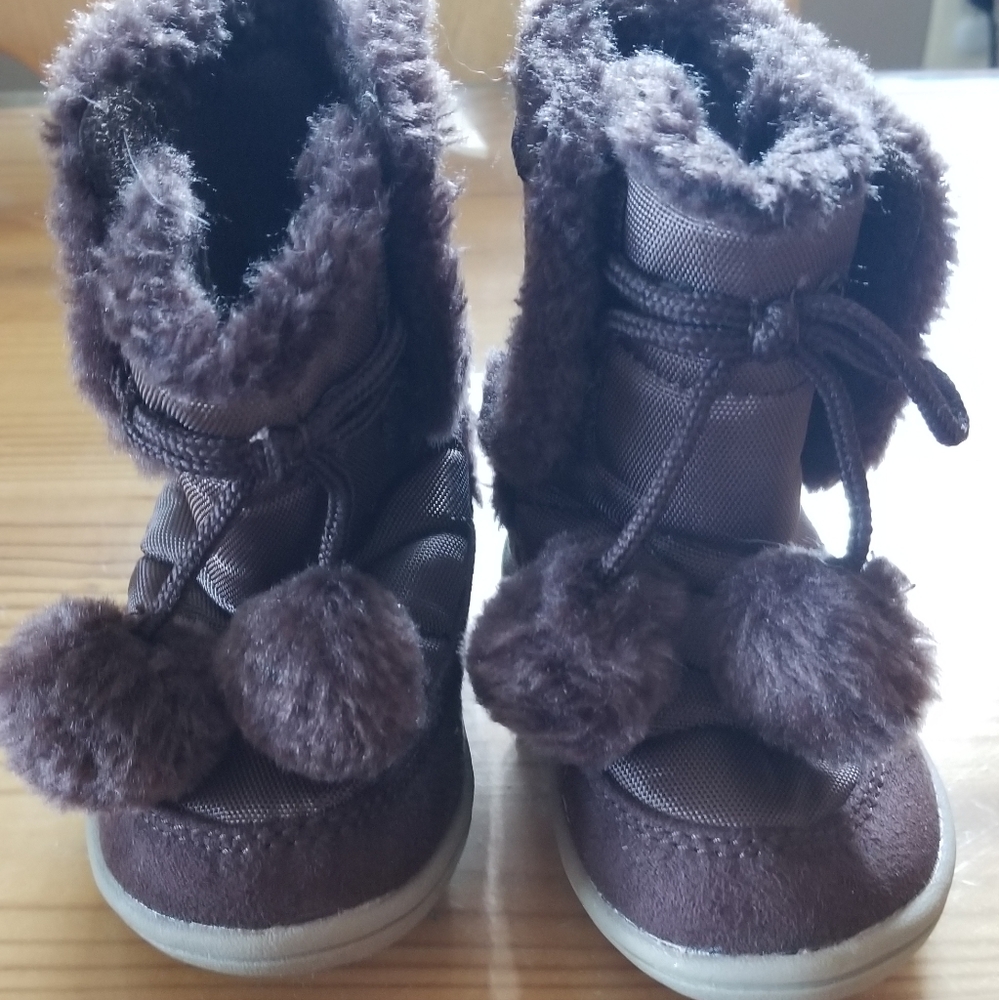 Girls winter boots